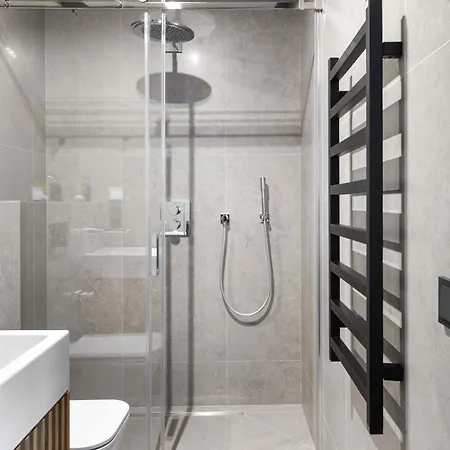 Apartment Boutique With Parking & Ac By Hostlovers