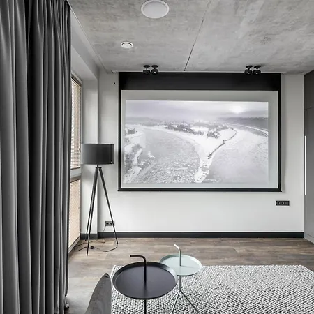 Boutique Studio With Parking & Ac By Hostlovers Apartment